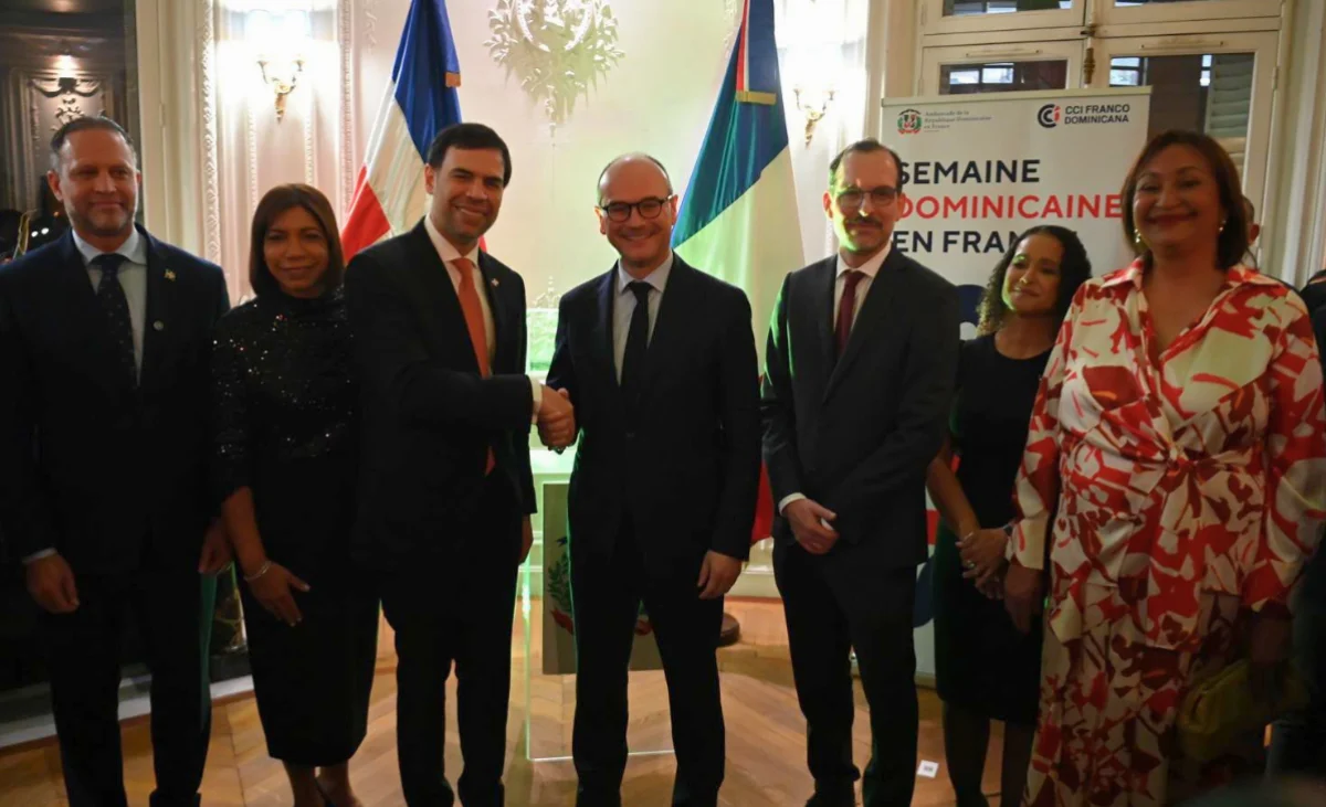 Roberto Ángel Salcedo encabeza lanzamiento de la Semana Dominicana en Francia 2026