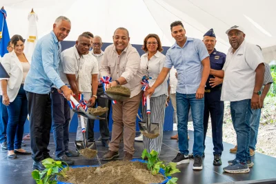Director José Andújar inicia construcción de estación policial en Majagual, Monte Plata