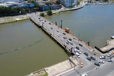 Puente flotante será cerrado por dos horas este sábado