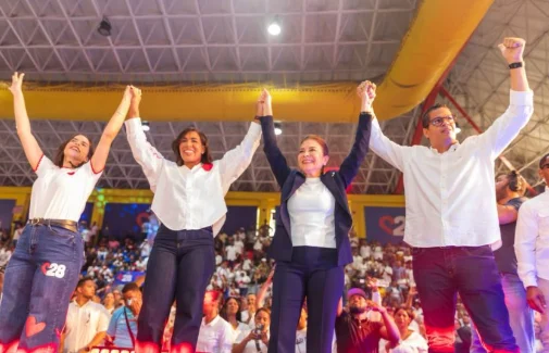 Carolina asegura que los jóvenes gobernarán junto a su proyecto en 2028