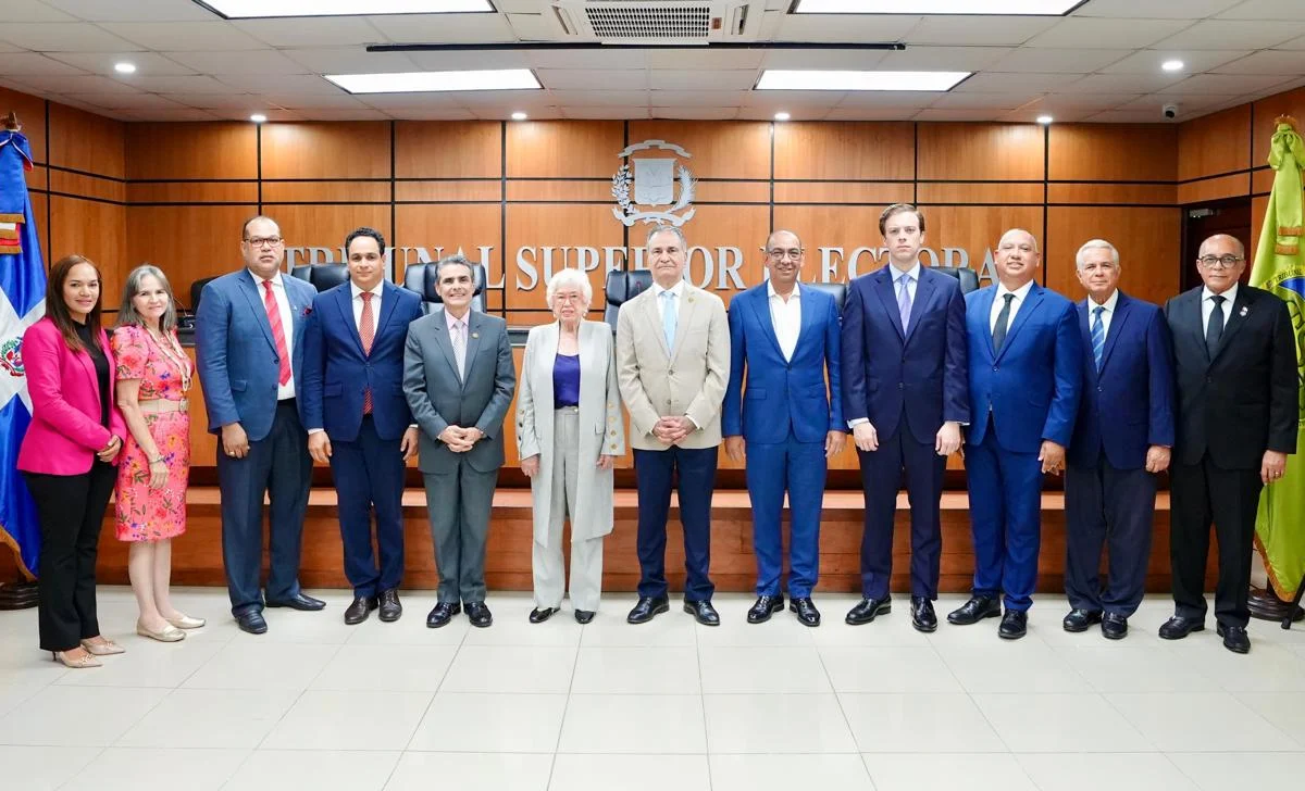 Militantes del PRM participan en diplomado sobre justicia electoral del TSE