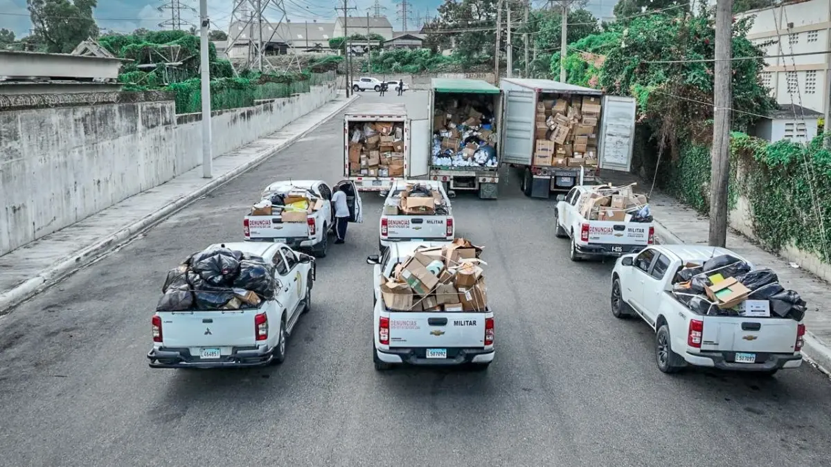Autoridades incautan 46,957,123 fármacos e insumos médicos ilegales en Santo Domingo Este