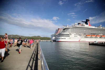 Puerto Plata y Pedernales reciben 45,627 cruceristas en cuatro días