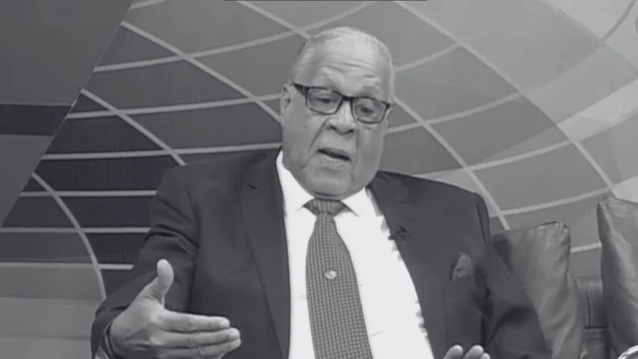Fallece el periodista Freddy Sandoval