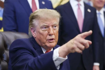 Trump vincula la liberación de estadounidense por Rusia al alivio de sanciones a Moscú
