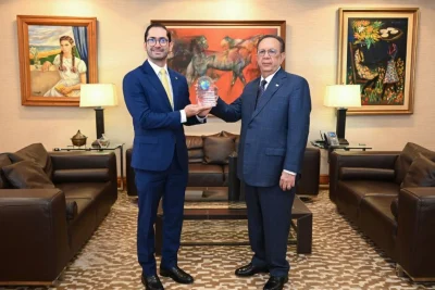 Valdez Albizu recibe por cuarta vez calificación entre los mejores banqueros centrales